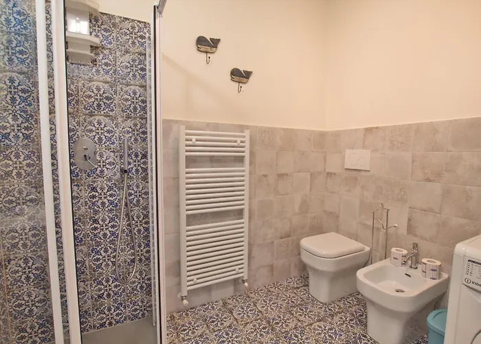 Rivierarent Bric 44 *